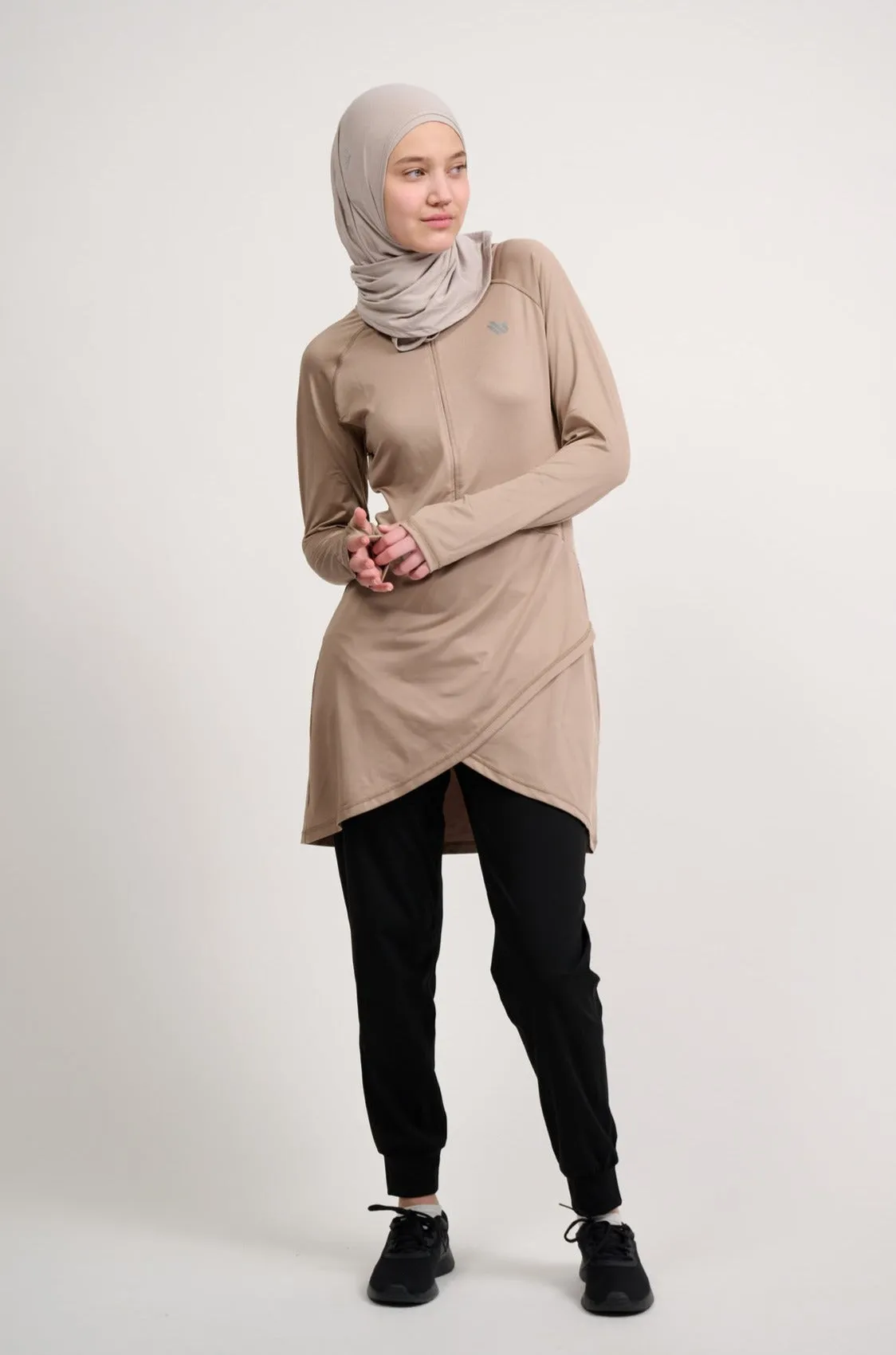 Performance Top- Lux Tan